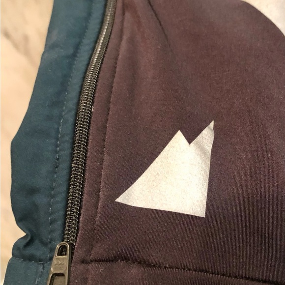 Vintage MEC ( Mountain Equipment Coop) Bike/Hike Adventure Pants - Picture 6 of 7